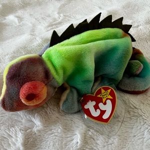 RARE “Iggy” Beanie Baby 1997 w/errors!